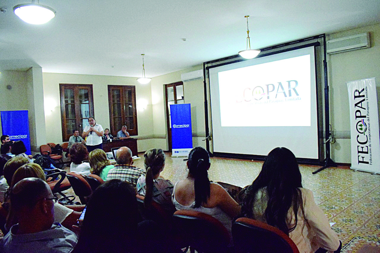 Fortalecimiento del sector a través de la educación