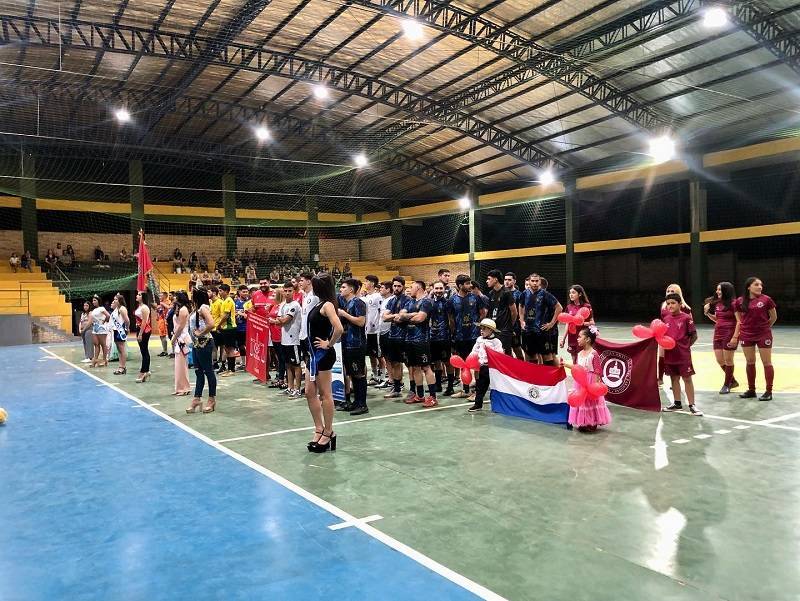 Fervor en Juegos Universitarios de Cooperativa Serrana