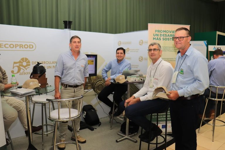 Simposio Internacional de Agricultura tuvo acompañamiento de la FECOPROD Simposio Internacional de Agricultura tuvo acompañamiento de la FECOPROD