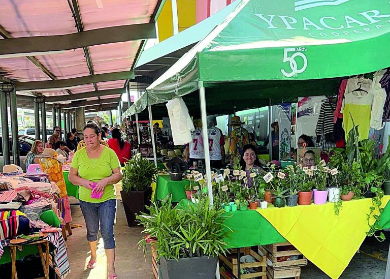 Preparan una gran Feria de Artesanos y Emprendedores