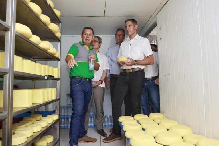El cooperativismo impulsa la industrialización en el interior del país