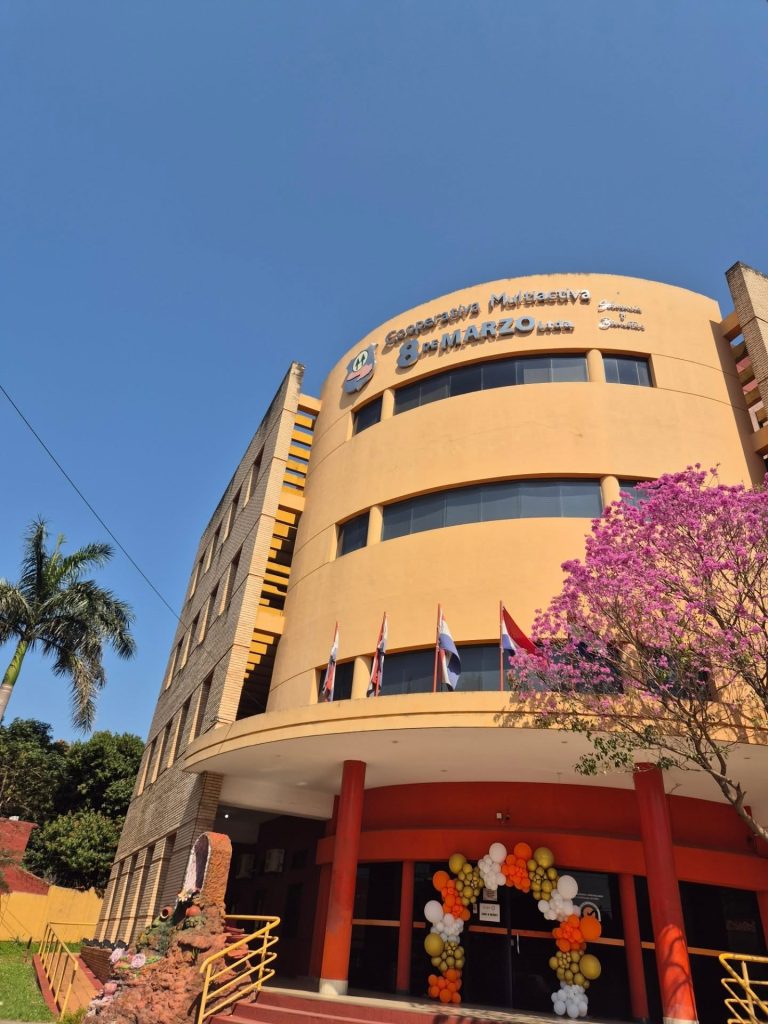 Cooperativa 8 de Marzo premia a sus socios excelentes